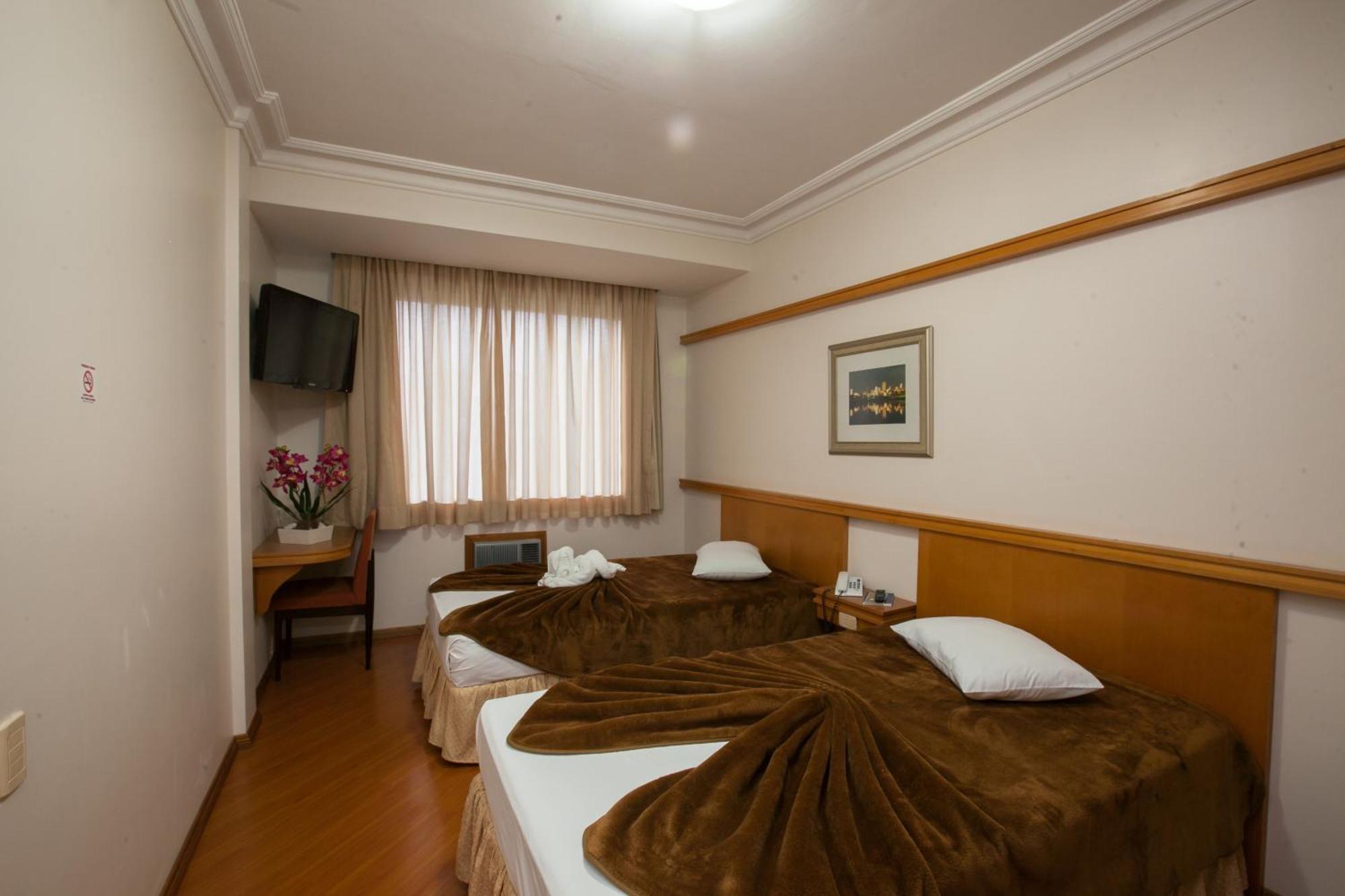 Grande Hotel Guarapuava Phòng bức ảnh